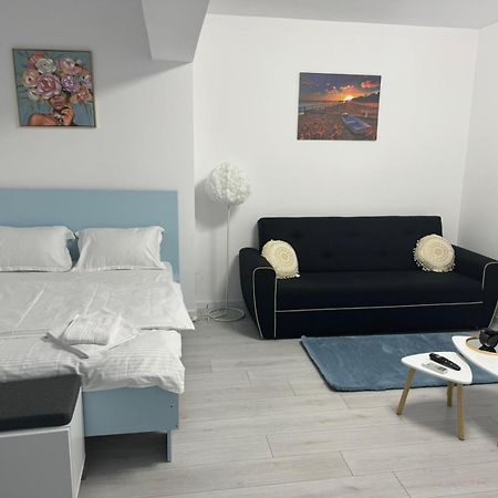 Ferienwohnung The Moon View Bukarest Exterior foto